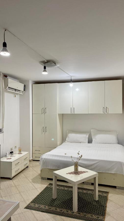 Brilant Studio Apartment City Center Tirana Exterior foto